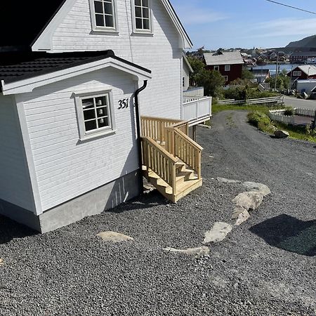 雷讷Koselig Nyrestaurert Hus Med Flott Utsikt!别墅 外观 照片